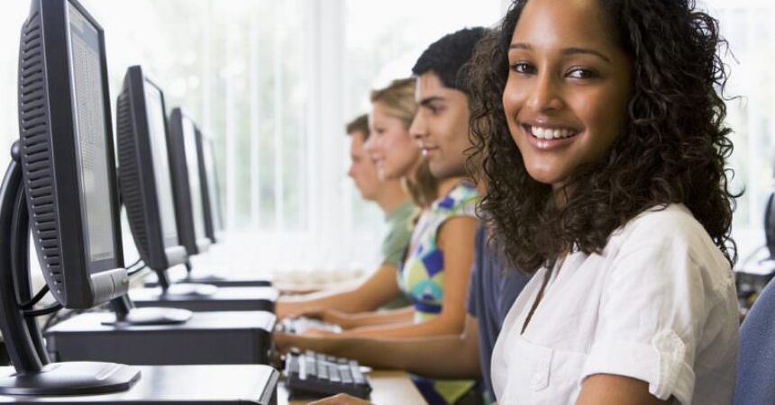 cursos-de-informatica-e1470830499773-860x450_c
