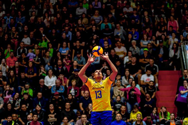 MOC Vôlei fecha a contratação do levantador da Seleção Colombiana, Juan Camilo Ambuila